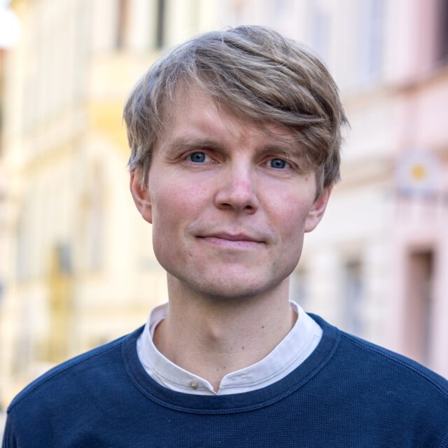 https://attentability.de/wp-content/uploads/2025/03/250306_Sebastian-Rudolf2b-640x640.jpg